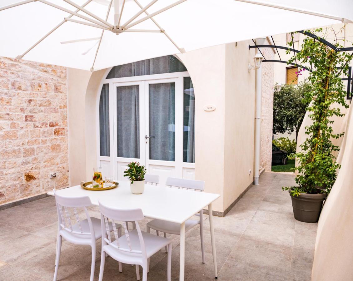 Villa Aurelia Suites And Apartments Locorotondo Eksteriør bilde